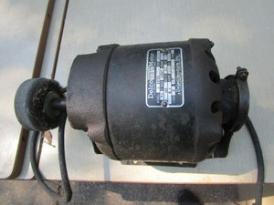 lot 328 image: Electric Motor  Grinder