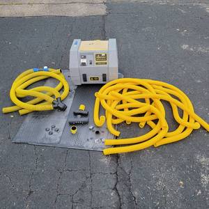 lot 05 image: Injectidry HP60 Wall and Ceiling System #5Works Great