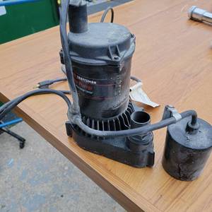lot 06 image: Craftsman 13 Horsepower Sump Pump Works Great