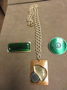 ENAMEL OVER COPPER AND ENAMEL OVER METAL JEWELRY ITEMS