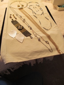 UNIQUE BEADED JEWELRY OTHER INTERESTING PIECES