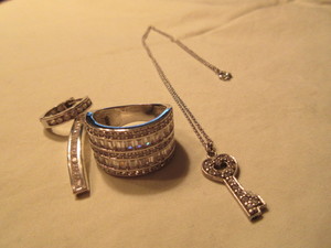 ASSORTED JEWELRY MARKED STERLING