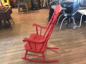lot 29 image: Rocking Chair