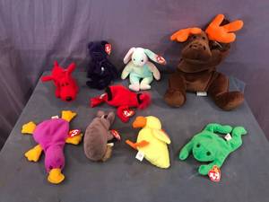 lot 54 image: Ty Beanie Babies