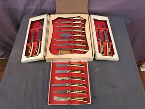 lot 58 image: 19 Piece Sheffield English Stainless Steel