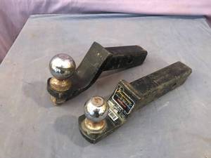 lot 69 image: Receiver Hitches