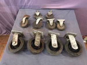 lot 77 image: Casters