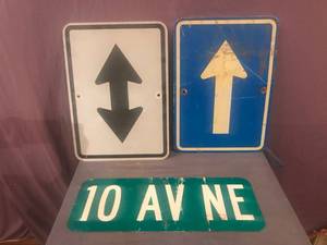 lot 139 image: Decommissioned Road Sign