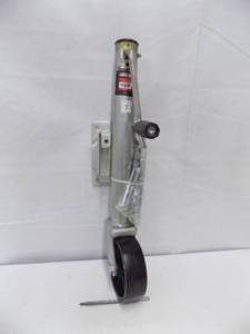lot 7 image: Iron Ton Trailer Tongue Jack 1000#