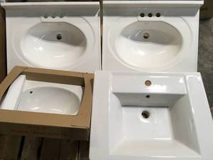 Lot of assorted ceramic Sinks see pictures