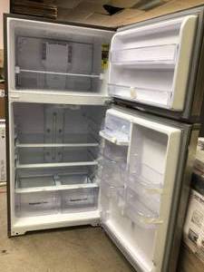 Winia Garage Ready 20.84-cu ft Top-Freezer Refrigerator (Vcm) includes 1 yr limited warranty