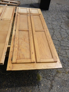 lot 158 image: Miscellaneous Doors