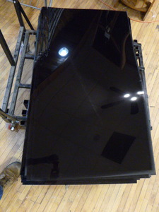 lot 141 image: 20 Black Plexiglas Sheets