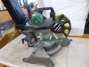 lot 8 image: Metabo HPT 12 Compound Miter Saw