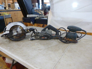 lot 12 image: Power Tools