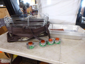 lot 35 image: 7 Sterno Wire Rack Chafing Dishes