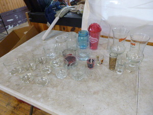 lot 38 image: Lot of Glassware
