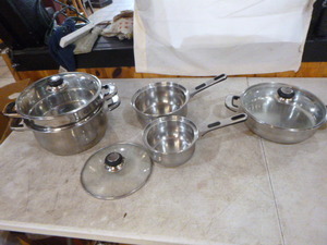 lot 50 image: Oneida Pots and Pans