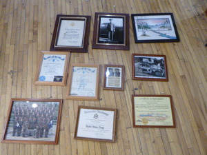 lot 65 image: Picture Frames
