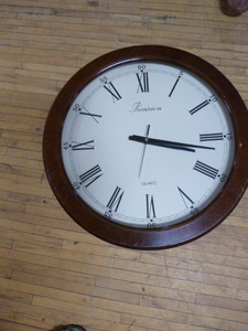 lot 89 image: Clock Table
