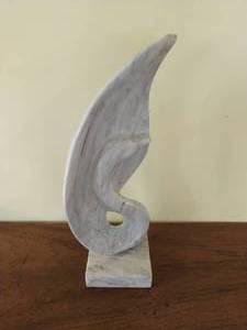 Onyx Swan Sculpture