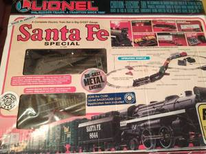 Lionel Santa Fe Special Train Set