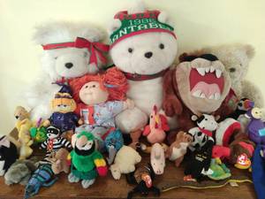 Collection of Vintage Stuffed Animals & Doll