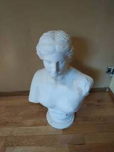 Venus De Milo Aphrodite Female Statue Bust