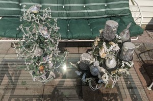 lot 310 image: Christmas Decor - Green & Silver Centerpieces