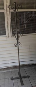 lot 321 image: Beautiful Metal Coat Rack