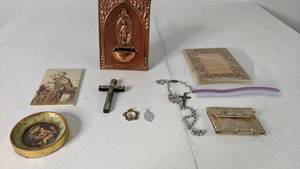 lot 106 image: Catholic Decor and Rosary