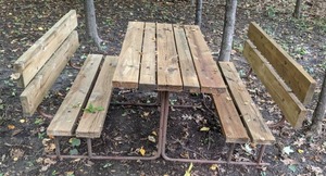 lot 367 image: Beautiful Large Picnic Table w Attached Benches