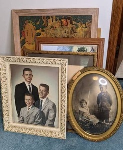 lot 121 image: Mixed Lot of Beautiful Framed Art
