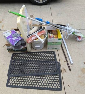 lot 206 image: Mixed Lot of Home Repair Items Rubber Mats, Brushes, Mop, & More