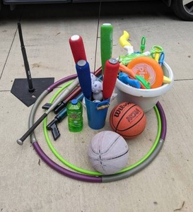 lot 207 image: Mixed Lot of Sports Supplies