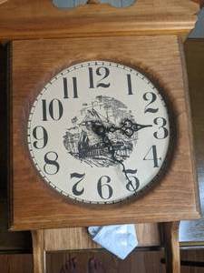 lot 297 image: Vintage Wooden Wall Clock
