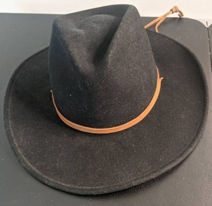 lot 175 image: Joe Eder Crushable Wool LiteFelt Earflap Western Hat