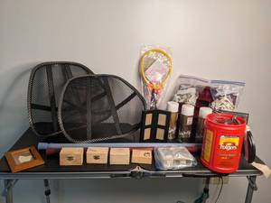 lot 184 image: Miscellaneous Home Goods Lot