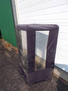lot 146 image: Snow Blower Enclosure
