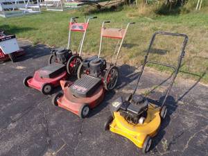 lot 26 image: 3 Mowers