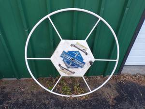 lot 32 image: Shore Station Boat Lift Winch Wheel