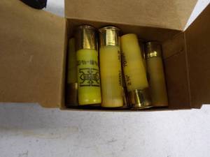 lot 36 image: 13 - 20 GA Rifled slugs