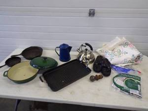 lot 92 image: Assorted Lot