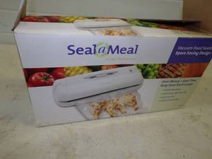 lot 94 image: Seal a Meal