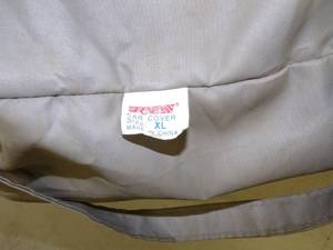 lot 136 image: Car Cover