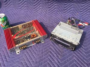 lot 27 image: VR3 Amplifier & Kenwood KDC-X559 Stereo
