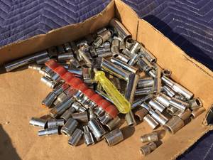 lot 57 image: Variety 14dr Sockets SAE-Metric