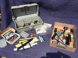 lot 71 image: RC Plane - Helicopter - Charging Accessories