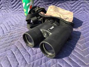 lot 81 image: Bushnell Sportsman 10x42 Binoculars