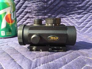 lot 84 image: BSA RD30 Red Dot Scope